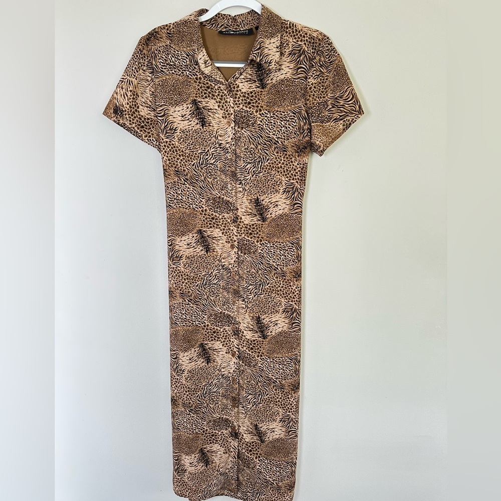 Vintage 90s Sag Harbor Dress Button Front Midi Animal Print Junglecore Sz10
A174